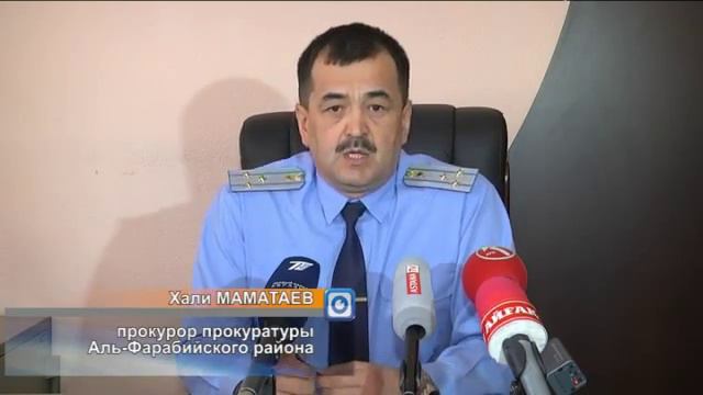 Бизнесмен обвиняемый в похищении избивал своих сотрудников смотреть онлайн