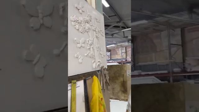 Екатерина Одинцова в гостях у Феникс групп - гипсовой мастерской в Москве смотреть онлайн