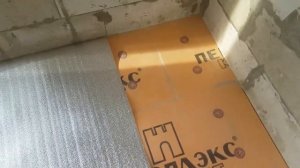 УКЛАДКА ПЕНОПЛЕКСА ПОД ТЕПЛЫЙ ВОДЯНОЙ ПОЛ. Работа с полами. Ремонт дома.