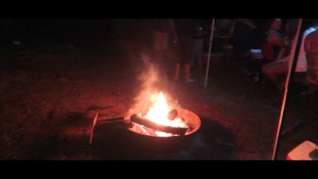 CAMPFIRE GAMES! смотреть онлайн