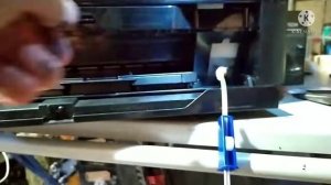 Как вывести отработанные чернила на наружу принтер Эпсон  Л 850