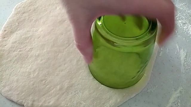 Пончики на кефире. Быстро и вкусно. смотреть онлайн