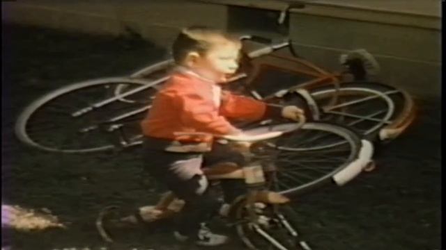 Precious Memories Part 4 (8mm Vintage Family Movie Compilation) смотреть онлайн