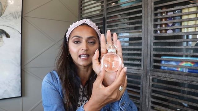 THE MOST LUXURIOUS SCENT? BVLGARIA ROSE GOLDEA смотреть онлайн