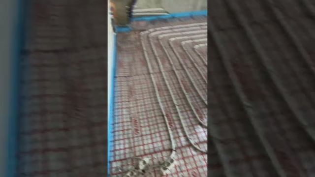 Отопление квартиры только теплым полом. #теплыйпол #отопление #отоплениеиваново смотреть онлайн