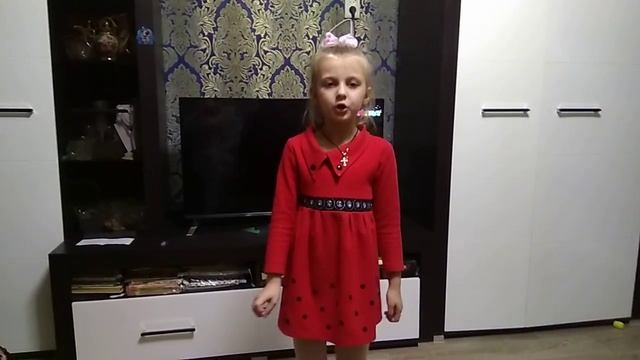 раз ладошка два ладошка песенка смотреть онлайн