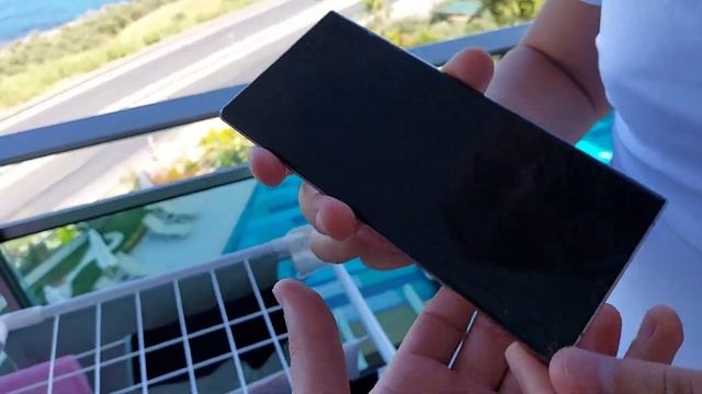 Что будет если Кинуть Телефон с Трещиной на Экране в ВОДУ ??? смотреть онлайн