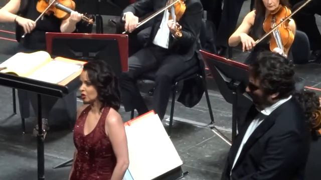 Bariton Ludovic Tezier & Tenor Sung min Song / Rigoletto / Un di, se ben rammentomi, Bella figlia смотреть онлайн