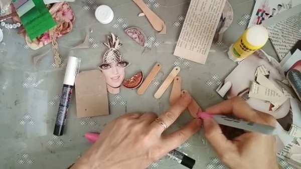 how to make funny paper dolls from toilet paper rolls