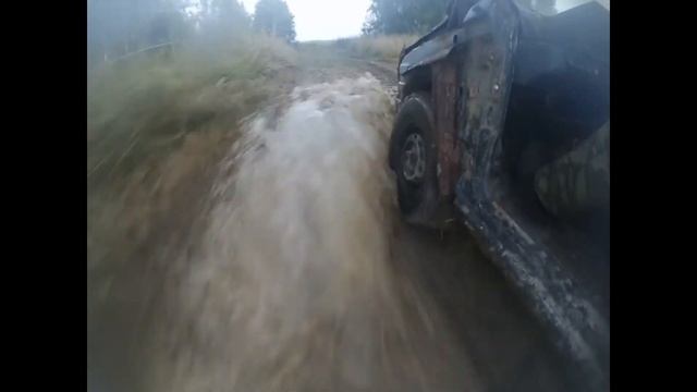 Ока на КвадроКолесах. Гонка по полям смотреть онлайн