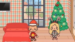 украшаю ёлку к новому году!в тока бока🎄🤩