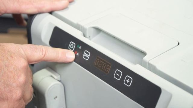 Dometic Waeco CFX 35W Fridge