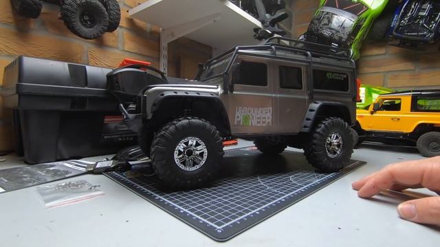 1/10 Scale HB Toys ZP1001 4x4 RC Land Rover 110 Defender смотреть онлайн