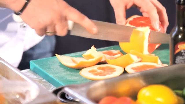 HEADLINE для гурманов: "Салат из копченой грудки" смотреть онлайн