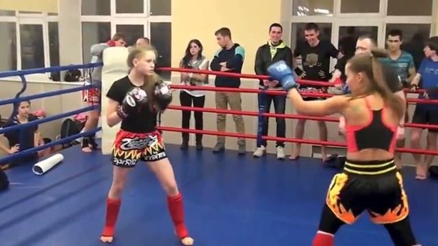 Женщины Тайский бокс смотреть онлайн