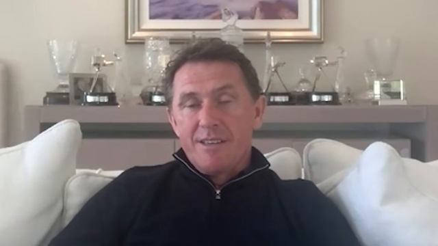 Sir AP McCoy explains to Harry Redknapp how he became a jockey! смотреть онлайн