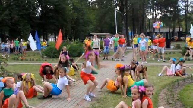 ромашковое поле смотреть онлайн