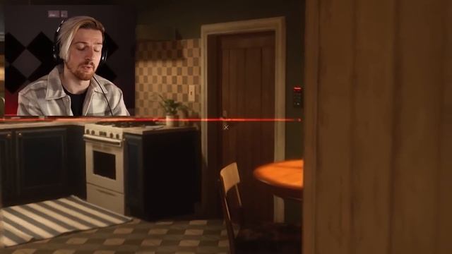 THEY BROKE INTO MY APARTMENT.. | Dead Signal смотреть онлайн