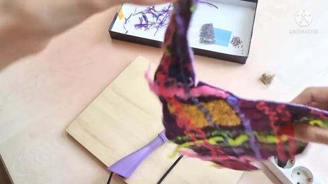 ПЕРЬЯ СТРАЗЫ И ВОЙЛОК. КАК И ЧЕМ ПРИКЛЕИТЬ СТРАЗЫ К ВОЙЛОКУ. смотреть онлайн