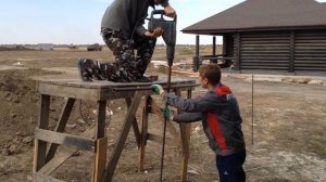 Перфоратор для забивания колов заземления