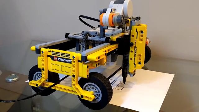 Lego technic - Printer 2D смотреть онлайн