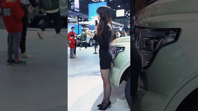 4K 2023 Street Photography42 on Guangzhou Auto Show. Beautyleg 레이싱모델 #model #streetphotography смотреть онлайн