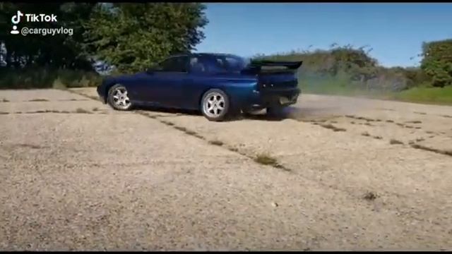 Godzilla Goes Insane!  Nissan Skyline Gtr R32! Donuts!!