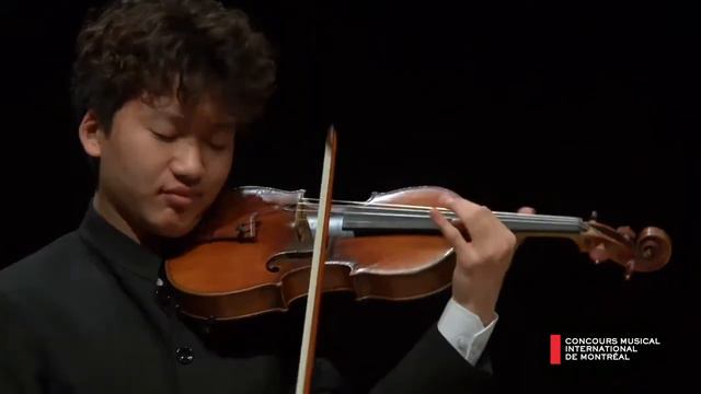 Shihan Wang plays Paganini Cantabile, op. 17 смотреть онлайн