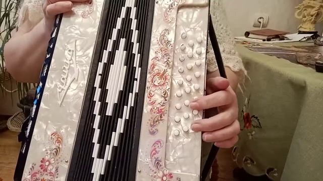№ 3 б, Тренирую пальцы., басы. смотреть онлайн