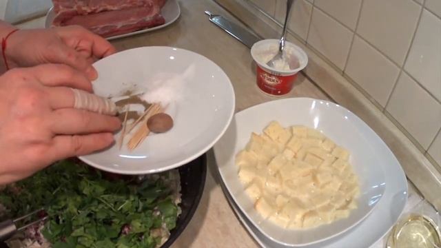 Свинина фаршированная и запеченная в духовке большим куском в фольге. Блюдо к новогоднему столу. смотреть онлайн