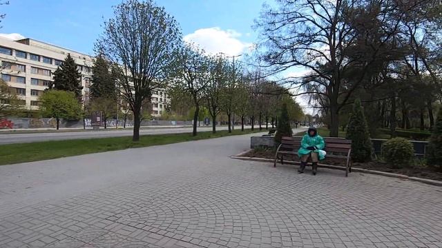 Прогулка по проспекту Запорожье ! смотреть онлайн