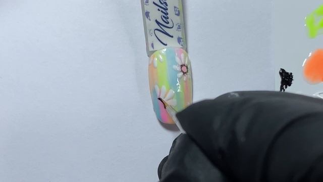 Ромашки на ногтях. Дизайн ногтей ромашки смотреть онлайн