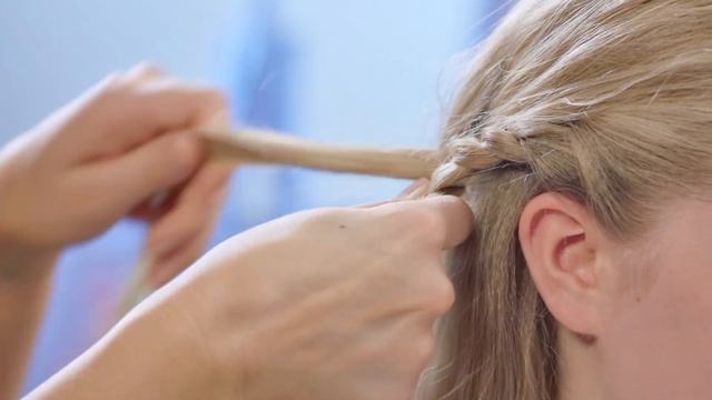 Elsa Hair Plait | Frozen 2 ?| Disney Channel Africa смотреть онлайн
