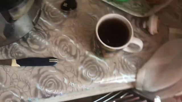 КАК НАЛИТЬ ЧАЙ РУССКОМУ ЧЕЛОВЕКУ? В ДОМАШНИХ УСЛОВИЯХ, БЕЗ ВОДЫ И РЕГЕСТРАЦИИ, И БЕЗ ПРАВ НА ЧАЙ!