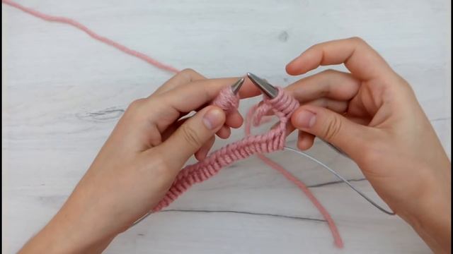 Как связать снуд платочной вязкой на круговых спицах в один оборот смотреть онлайн