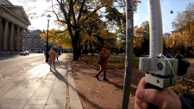 РАБОТАЕМ В ЦЕНТРЕ ГОРОДА. ТОПОСЪЁМКА У КАЗАНСКОГО СОБОРА. смотреть онлайн