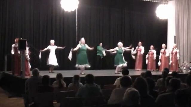 "Красный сарафан" и " Vievere Saltare" смотреть онлайн