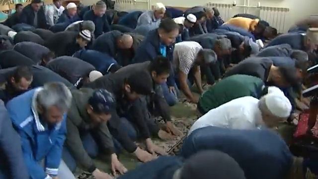 Сегодня мусульмане отмечают Ураза – байрам – Праздник разговения смотреть онлайн