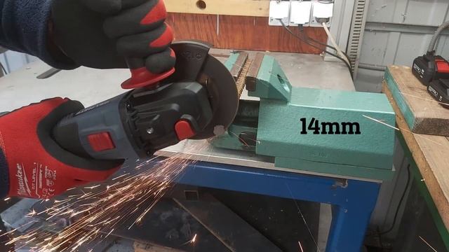 Parkside náhrada uhlová brúska Graphite 58G026 z brushless motorom a 6Ah akumulátorom смотреть онлайн