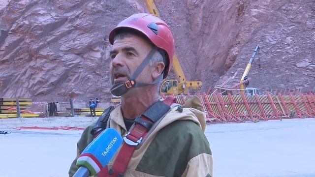 РОГУН - СТРОЙКА ВЕКА!  Строительные работы на Рогунской ГЭС продолжаются.