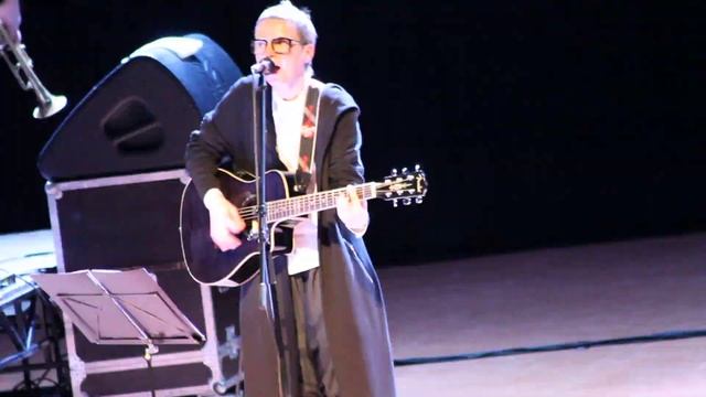 Раз-два, Сурганова и оркестр в Ульяновске, 05.03.2016 смотреть онлайн