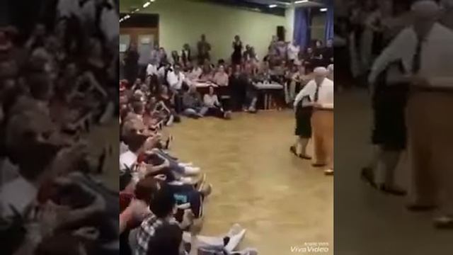 Очень красиво танцуют !!! Респект . смотреть онлайн