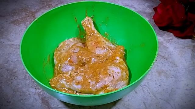 Пряная курица гриль с соусом Тикка! смотреть онлайн