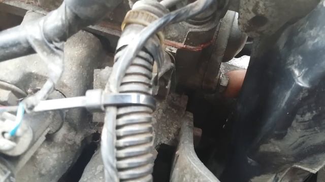 Легкая замена термостата на Ланосе 1,5 л смотреть онлайн