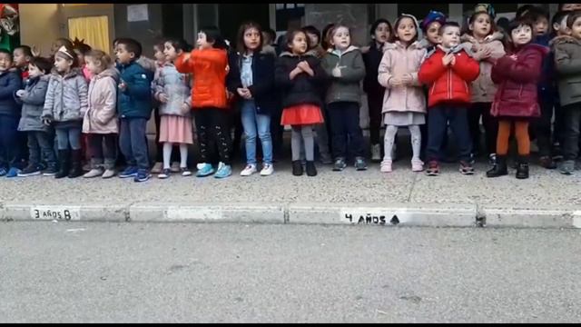 Vuela, vuela, esa estrella. смотреть онлайн