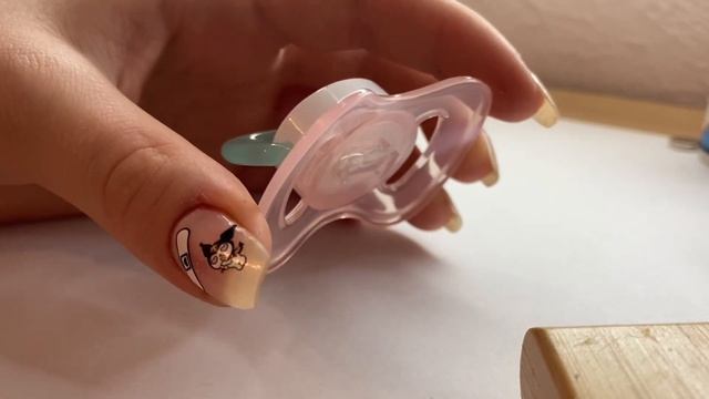 Как приклеить магнит на соску для куклы реборн? How to glue a magnet to a pacifier???? смотреть онлайн