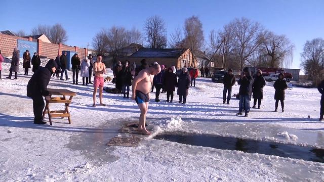 Водохреща в Петровому смотреть онлайн