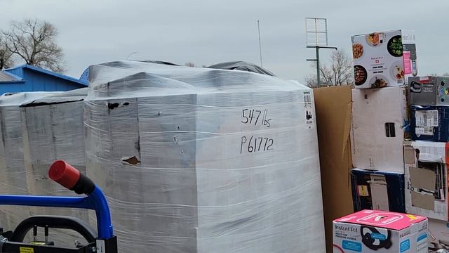 THIS IS A GOOD 9 PALLETS. Unboxing bestbuy liquidation pallets смотреть онлайн