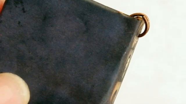 Как сделать брелок-книжку для ключей своими руками смотреть онлайн