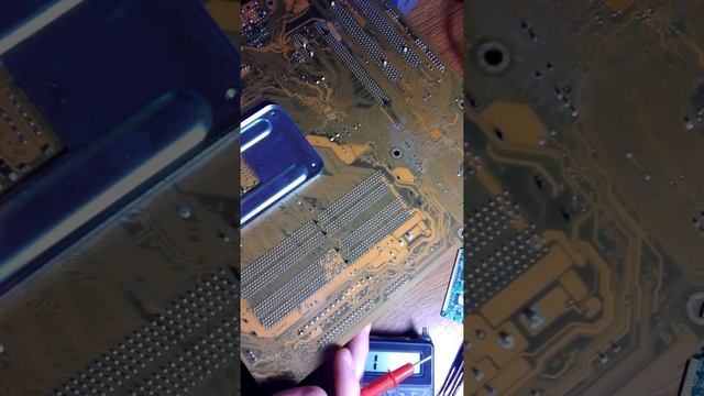 ASUS M2NPV-VM не работают 3 слота из 4-х ОЗУ лёгкий ремонт смотреть онлайн